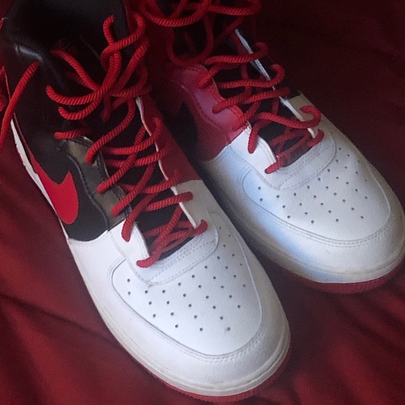 Nike Air Force 1 ‘lv8 Atlanta - Picture 2 of 3